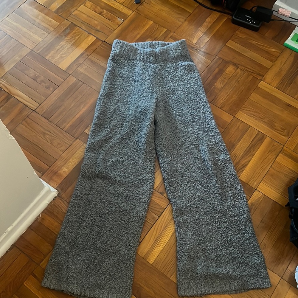 Skims pants